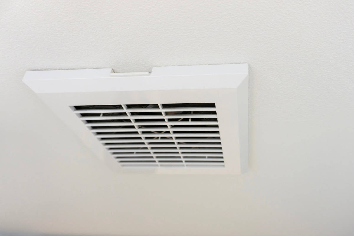 How To Check Bathroom Exhaust Fans (Things To Inspect?) 1 how to check bathroom fan