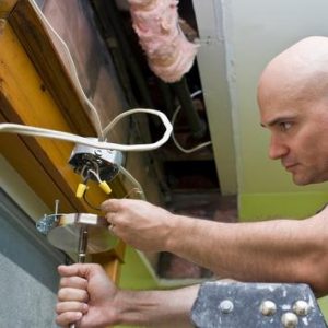 Robyn Toner 4 how to wire a light fixture with red black and white wires (1)