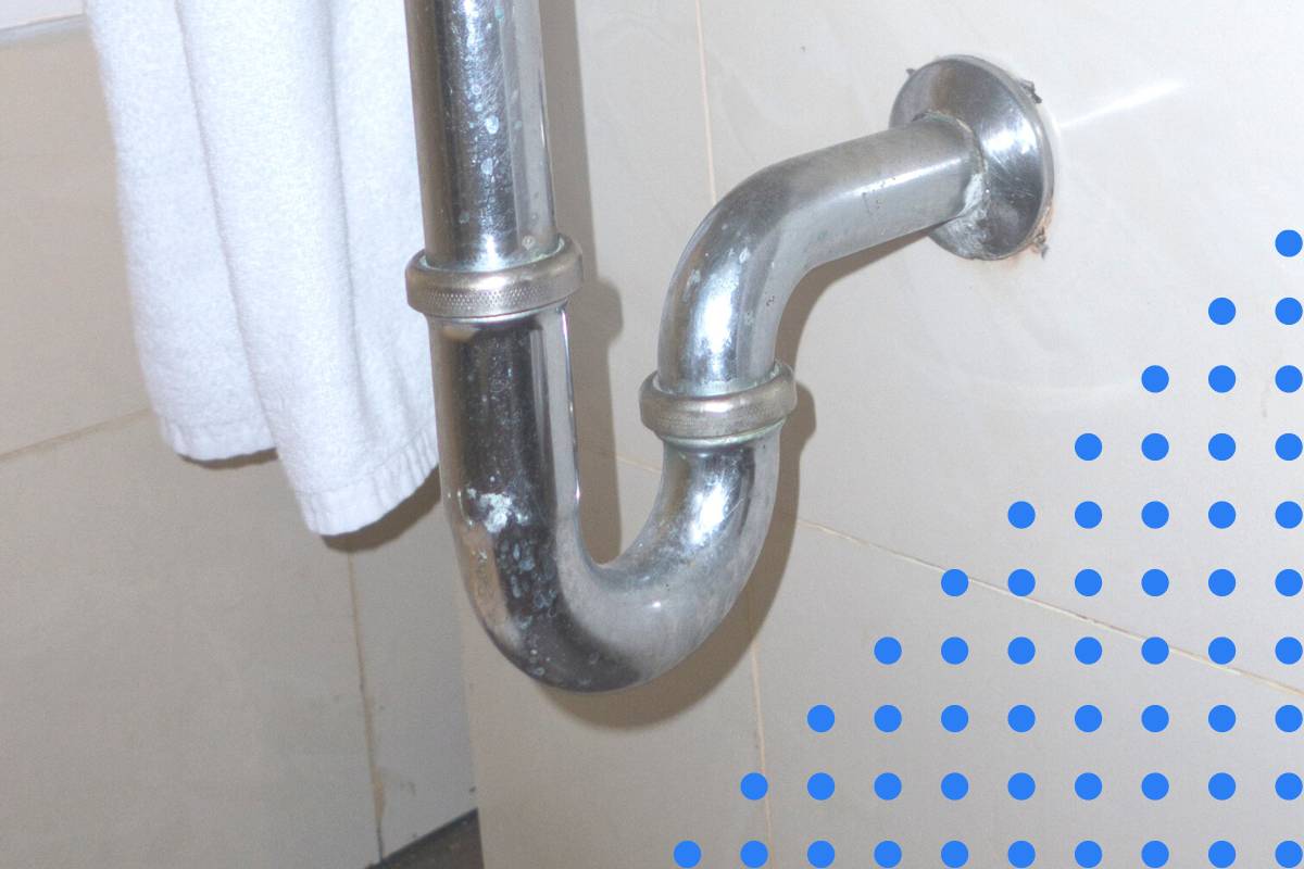 p-trap pipe in bathroom