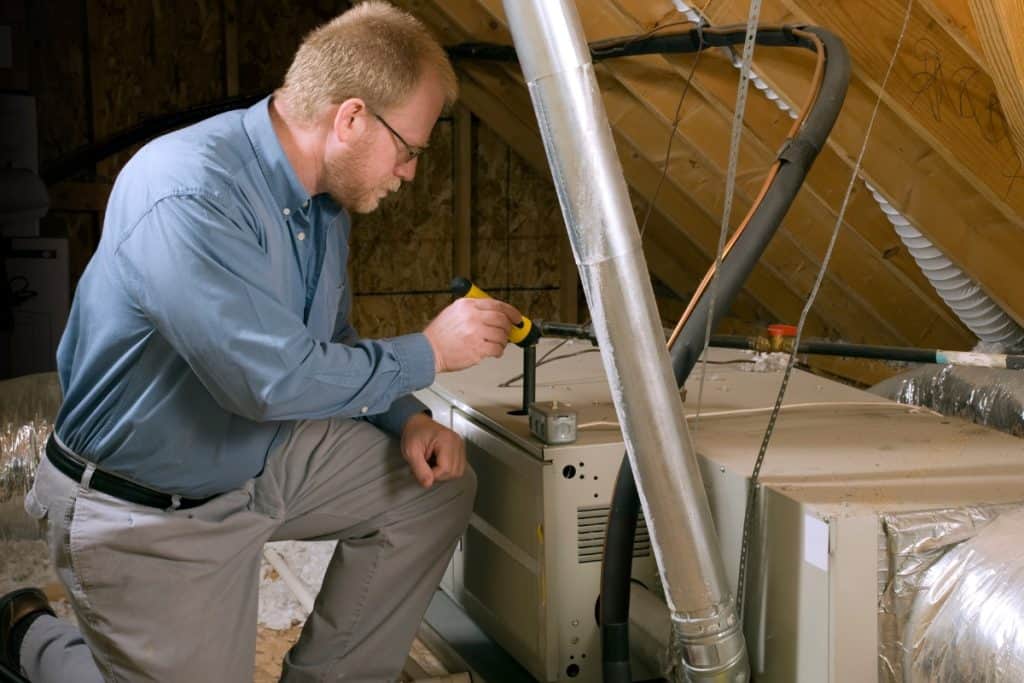 6 Reasons Why Your Air Conditioner Is Leaking Water 1 ac leaking