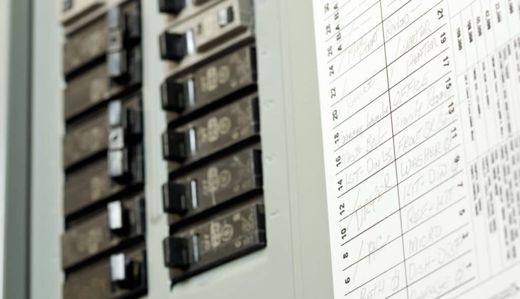 11-Steps To Flush A Water Heater (How To Drain) 3 how to drain water from hot water heater