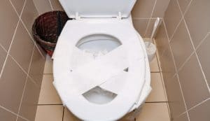how can i unclog a toilet